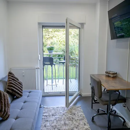 Modern Work & In Apartment