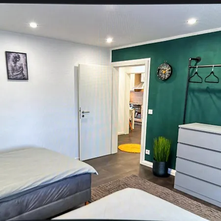 Modern Work & In Apartment *